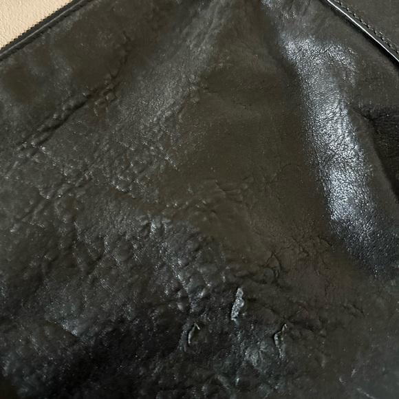 Michael Kors bag with gold details - Picture 8 of 11